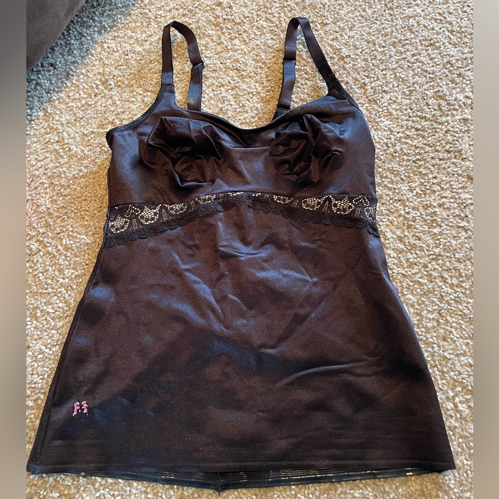RUBY RIBBON Black Lace Cami